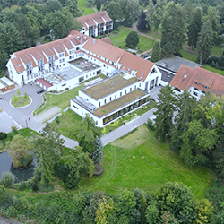 A sustainable family rehabilitation clinic